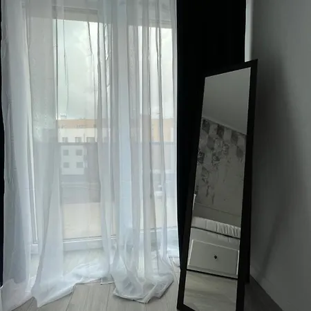 Apartment Trzy Mieszkanie W Nowej Dzielnicy Wroclawia *